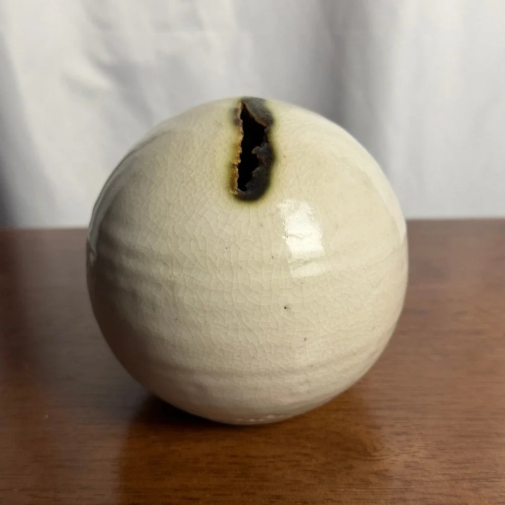 VTG Ceramic Scheurbol Torn Sphere Vase, Piet Knepper for Mobach Holland